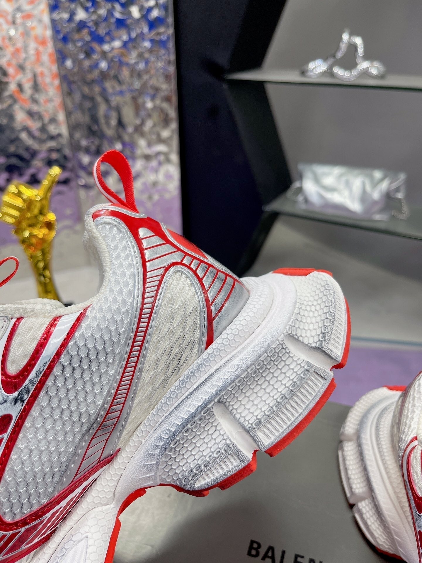 3XL SNEAKER IN RED MIX WHITE MESH AND POLYURETHANE