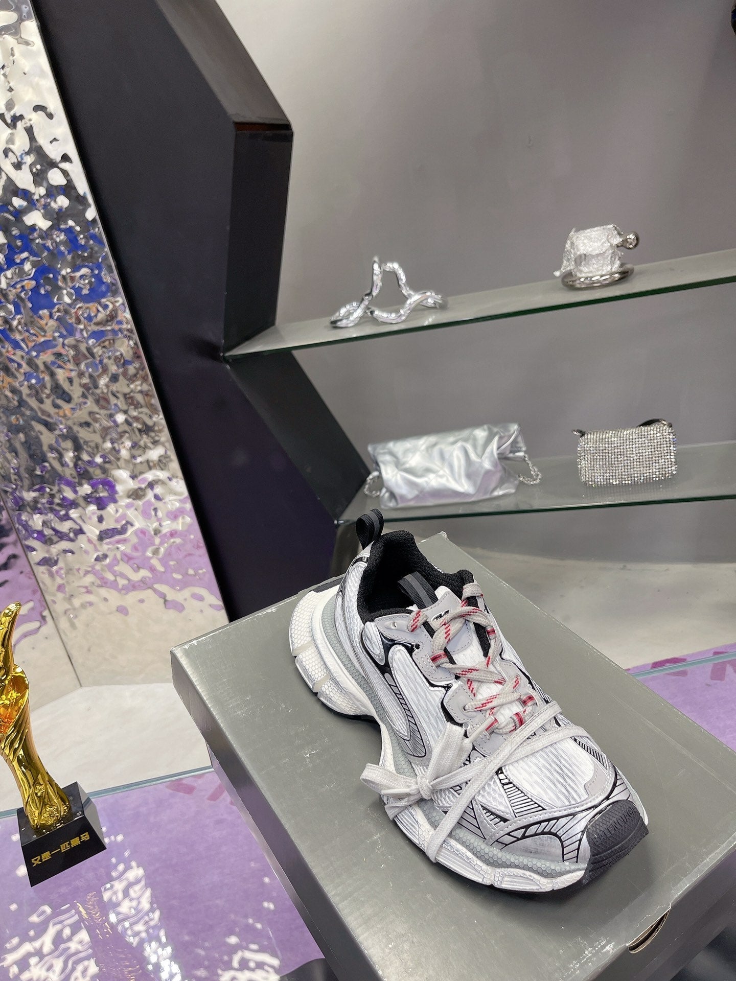 3XL SNEAKER IN GRAY MIX WHITE MESH AND POLYURETHANE