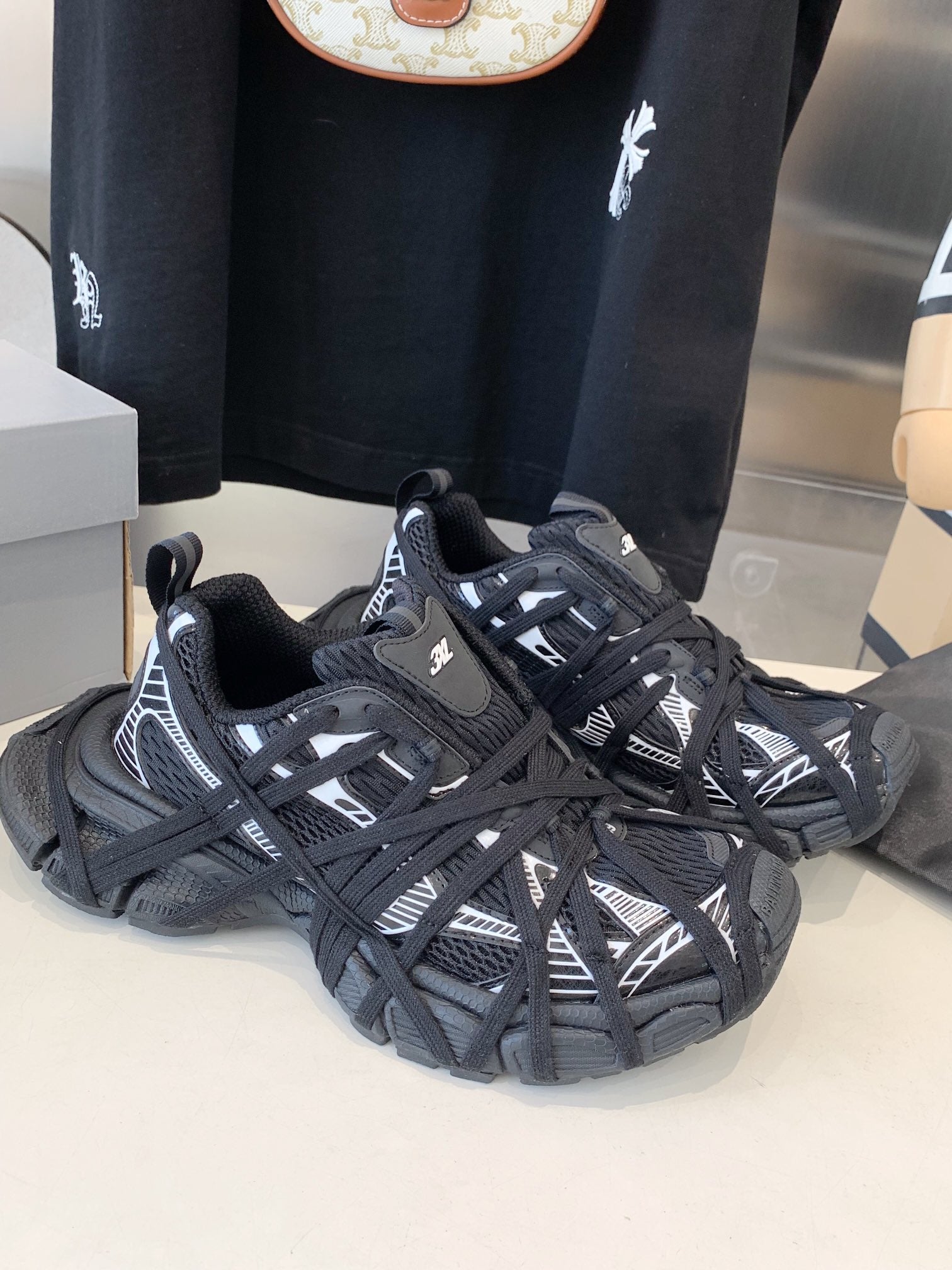 3XL EXTREME LACE SNEAKER BLACK MIX WHITE