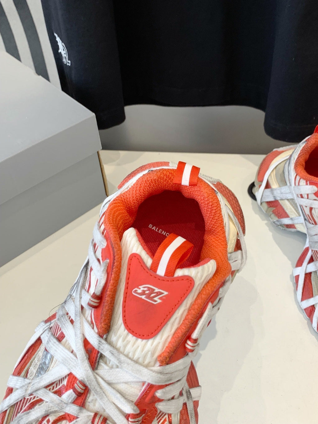 3XL EXTREME LACE SNEAKER ORANGE MIX DUST WHITE AND SILVER