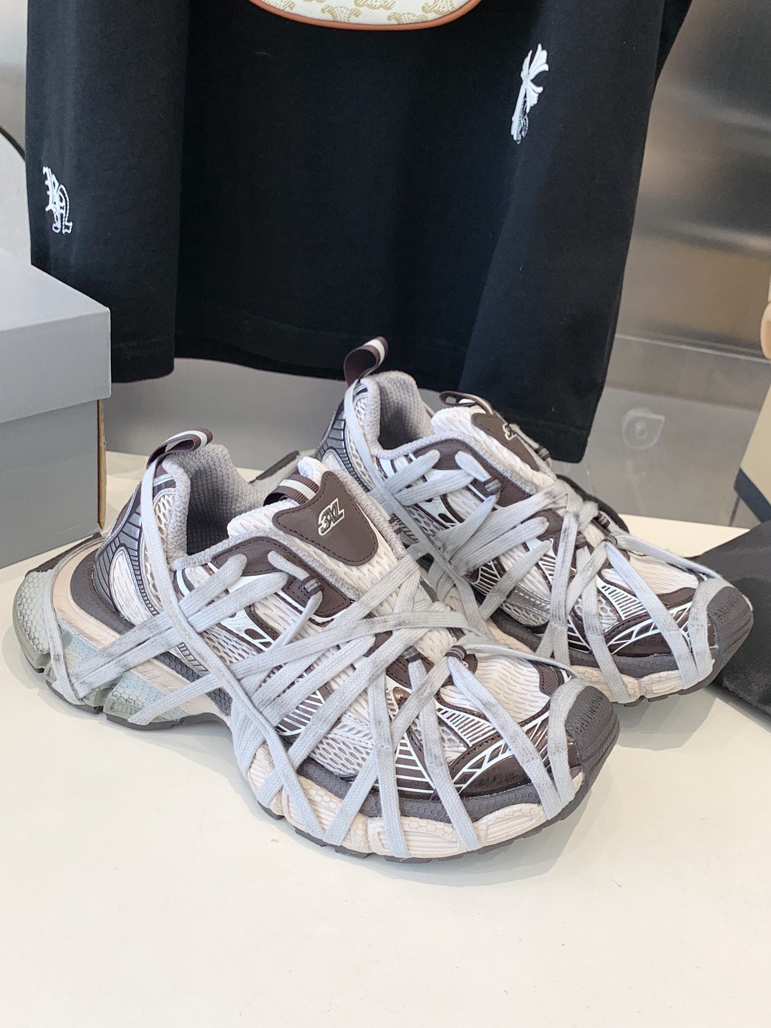 3XL EXTREME LACE SNEAKER BROWN MIX DUST WHITE AND SILVER