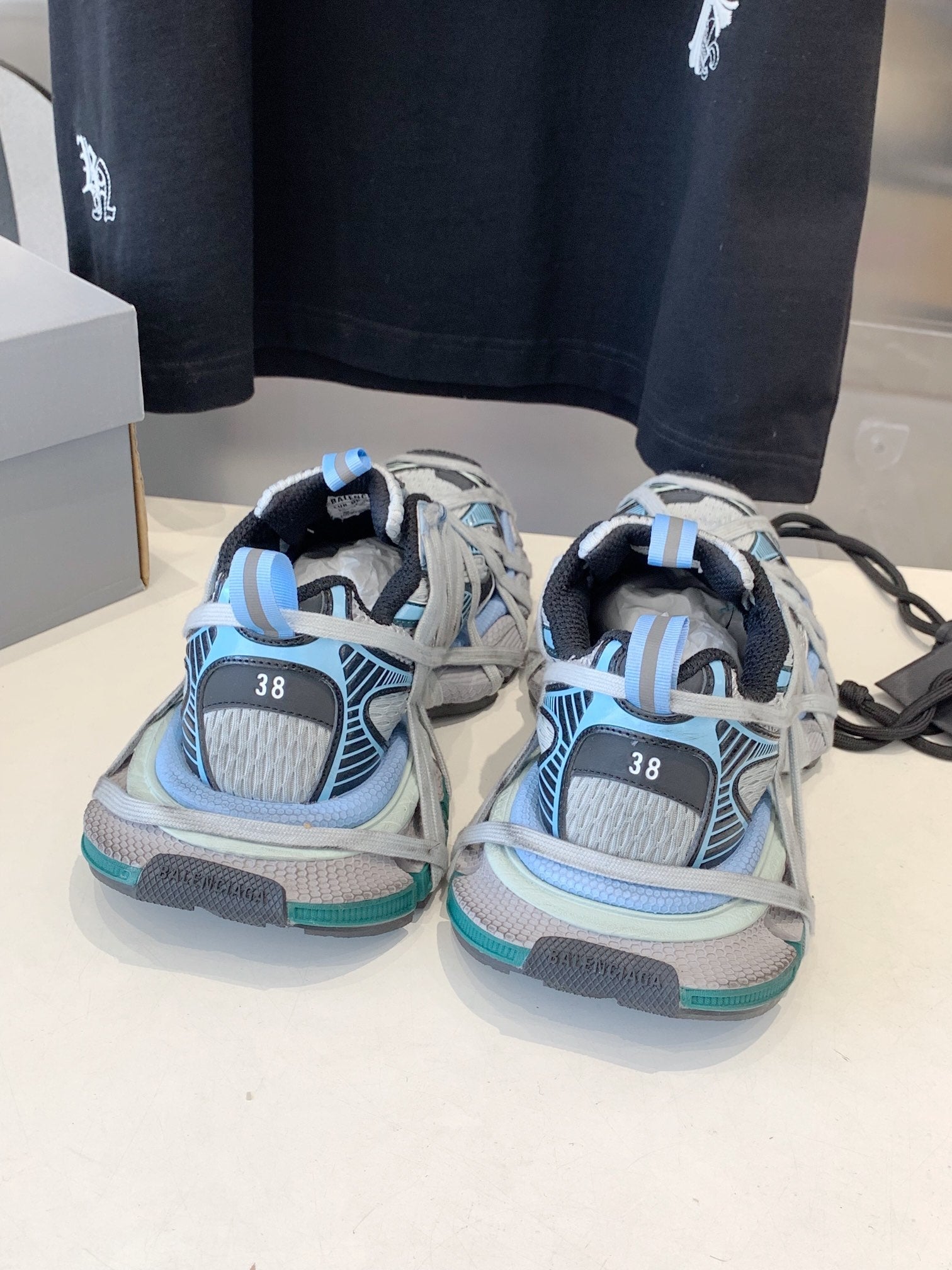 3XL EXTREME LACE SNEAKER GRAY AND LIGHT BLUE