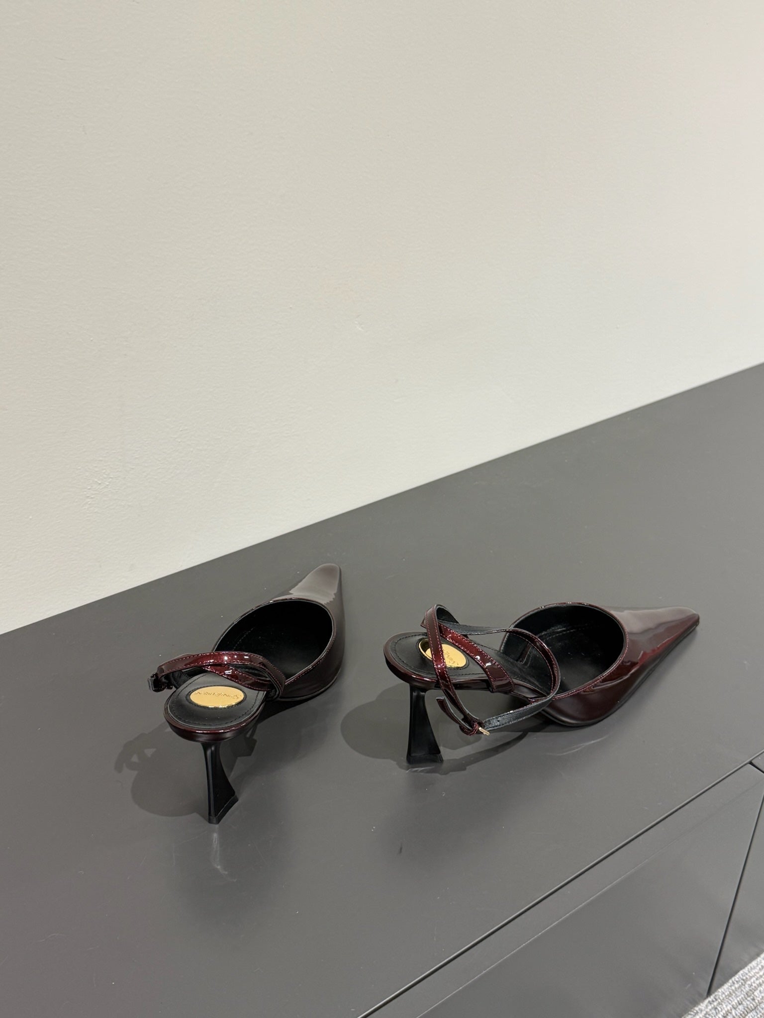 AIMÉE SLINGBACK PUMPS IN WINE RED GLOSSY LAMBSKIN