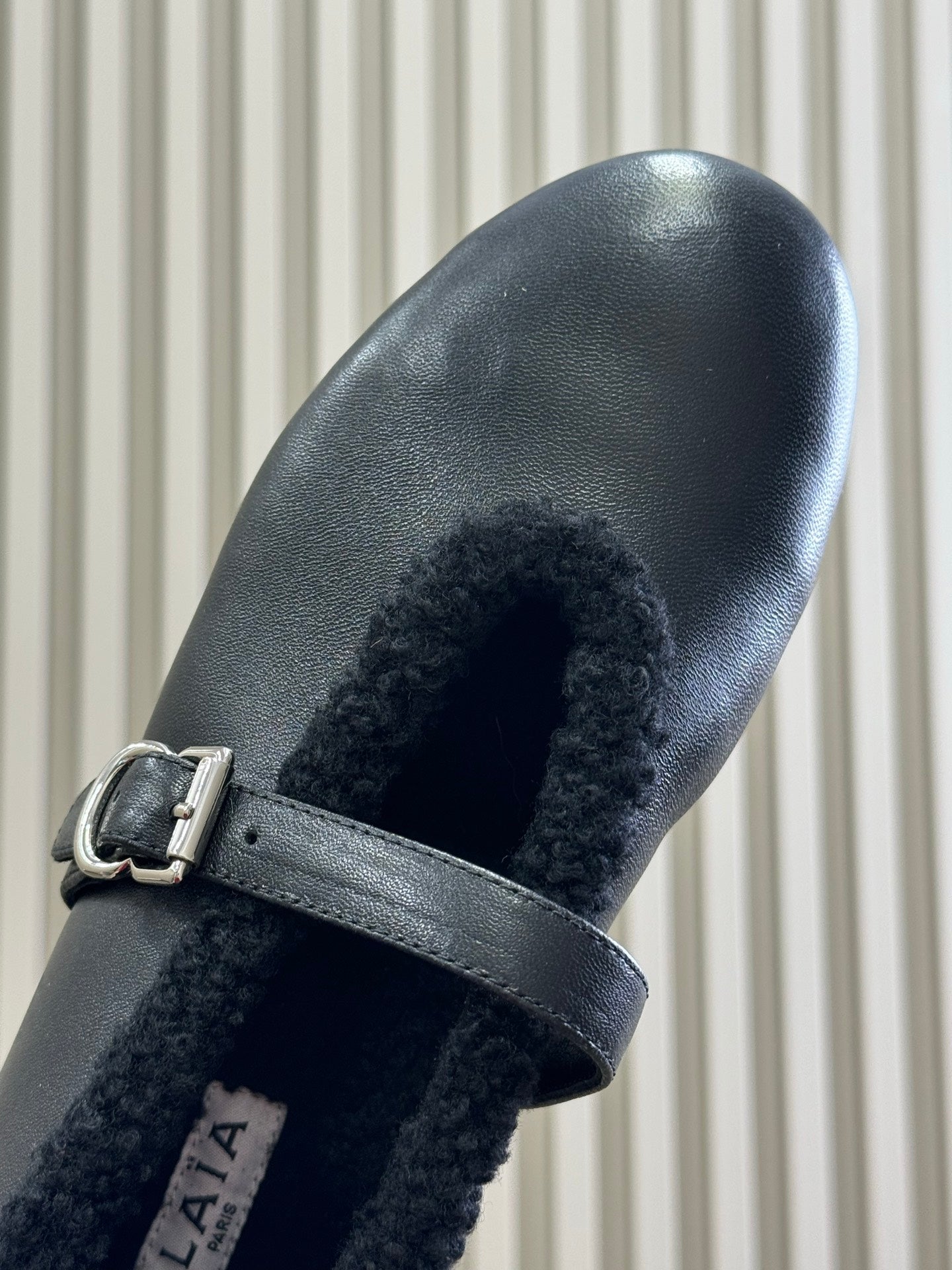 ALAIA 25S MARY JANE SHEARLING FLATS IN BLACK CALFSKIN