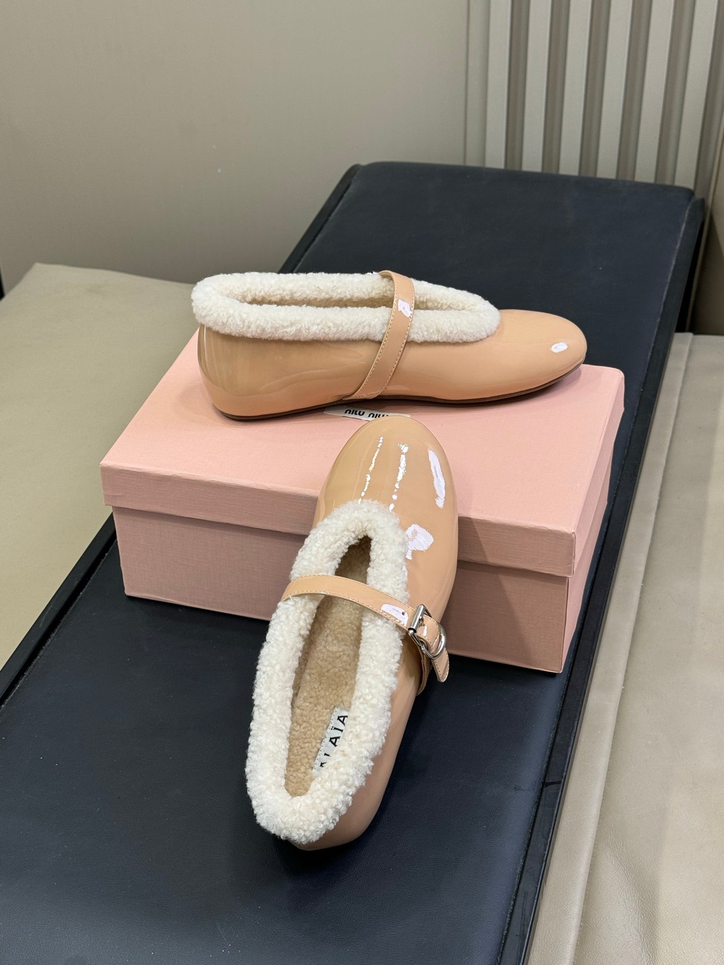 ALAIA 25S MARY JANE SHEARLING FLATS IN DARK NUDE GLOSSY CALFSKIN