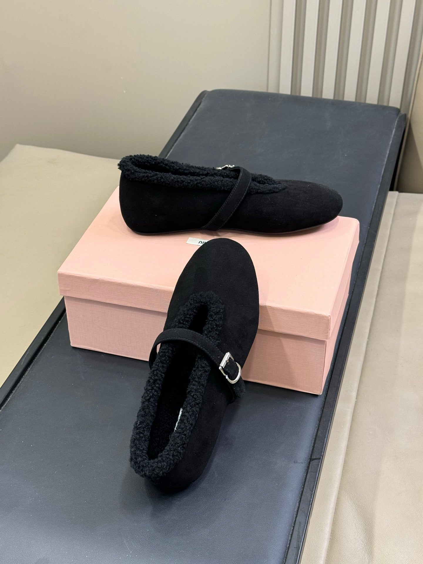 ALAIA 25S MARY JANE SHEARLING FLATS IN BLACK SUEDE