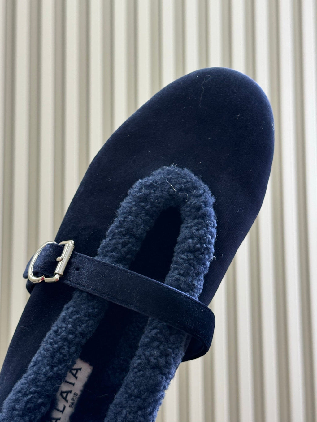 ALAIA 25S BALLET FLATS IN DARK BLUE VELVET