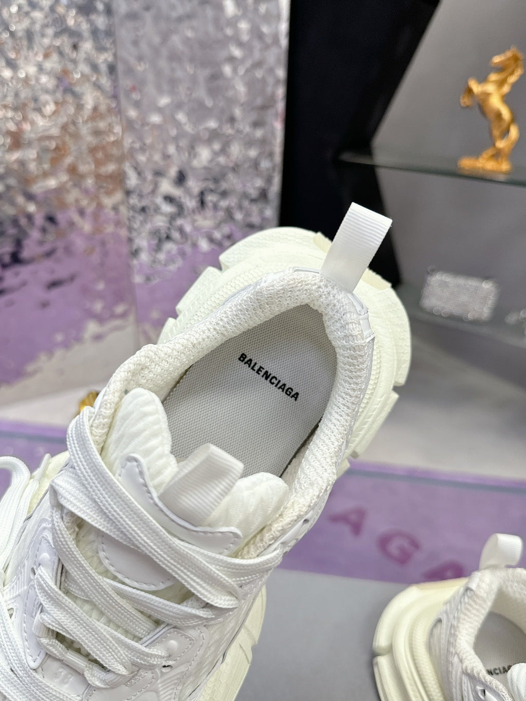 3XL SNEAKER IN WHITE MESH AND POLYURETHANE